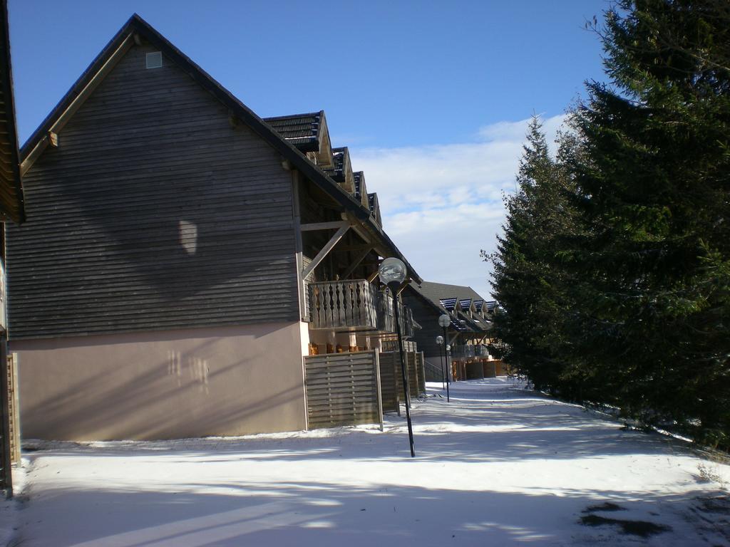 Residence Le Bois De La Reine 苏佩贝斯 外观 照片
