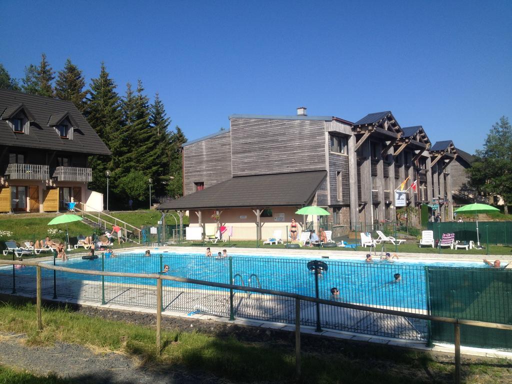 Residence Le Bois De La Reine 苏佩贝斯 外观 照片